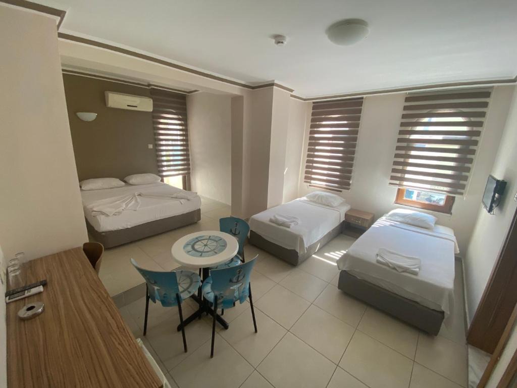 هتل آستوریا بیچ مارماریس